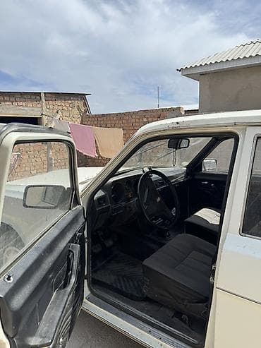 ремонт портер 1: ГАЗ 24 Volga: 1989 г., 2.4 л, Ручные, Бензин, Седан — 3