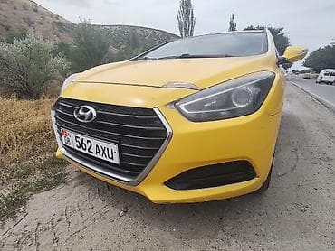 Транспорт: Hyundai i40: 2016 г., 2 л, Автомат, Седан — 4