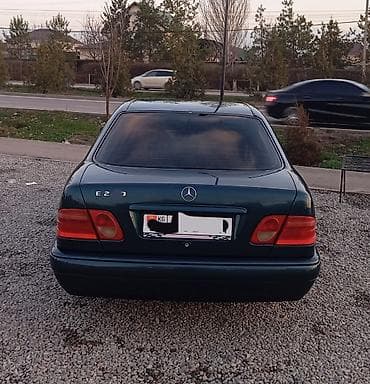 sg 9: Mercedes-Benz E-Class: 1995 г., 2.3 л, Механика, Бензин, Седан — 2