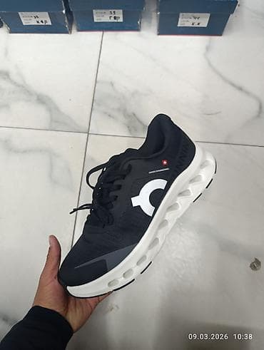 кроссовки on: Мужские кроссовки, 41, Новый, цвет - Серый, Платная доставка — 2