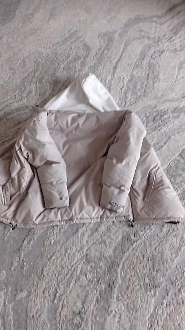 зеленый пуховик: Утеплённая куртка-пуховик с капюшоном - Цвет: светло-бежевый — 2