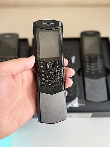 мини нож: Подборка кнопочных телефонов (ретро/классические модели): - Motorola — 6