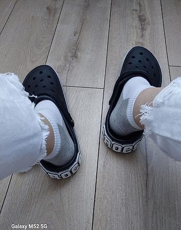Мужские сандалии, 43, 44, Crocs, Новый, цвет - Черный, Самовывоз
