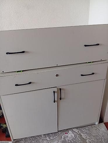 пластиковый комод для вещей: Комод для одежды, Б/у, С зеркалом, ЛДСП, цвет - Белый — 1