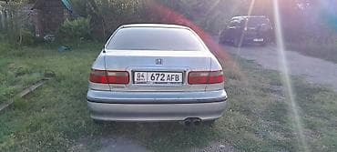 срв 1997: Honda Accord: 1996 г., 2 л, Механика, Бензин, Седан — 4