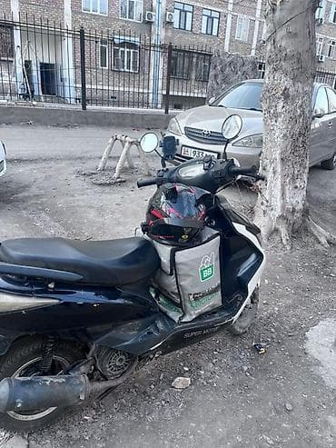 200 кубовый мотоцикл: Тип скутера 125 куб. см, Бензин, Б/у — 1