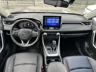 raf: Toyota RAV4: 2022 г., Кроссовер — 5