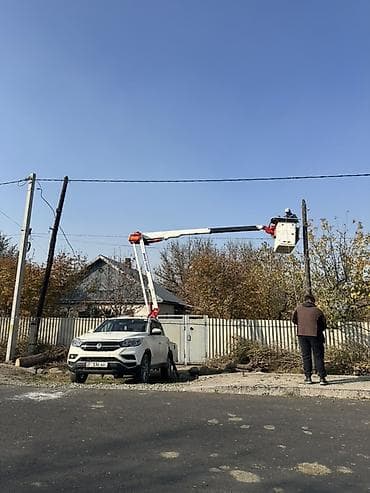 a 13: Стрела 12 м, 200 т — 2