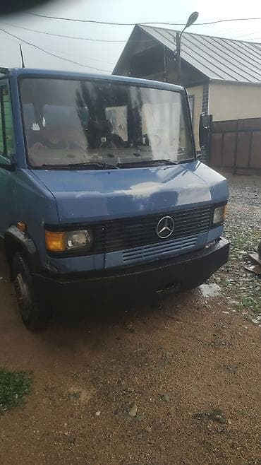 авто спарк: Грузовик, Mercedes-Benz, Дубль, 4 т, Б/у — 4