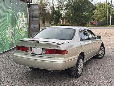 Продажа авто: Toyota Camry: 2000 г., 2.2 л, Автомат, Газ, Седан — 2