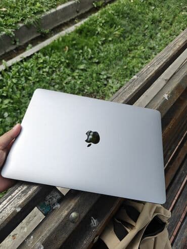 купит ноутбук бу: Ультрабук, Apple, 8 ГБ ОЗУ, Intel Core i5, 13.3 ", Б/у, Для несложных задач, память SSD — 1