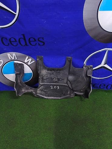 Поддон/защита АКПП для двигателя на Mercedes-Benz W203 Пластиковая — 1