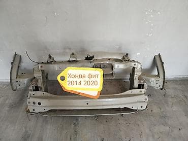 лобовой 124: Дверь Задняя левая Honda, Оригинал — 1