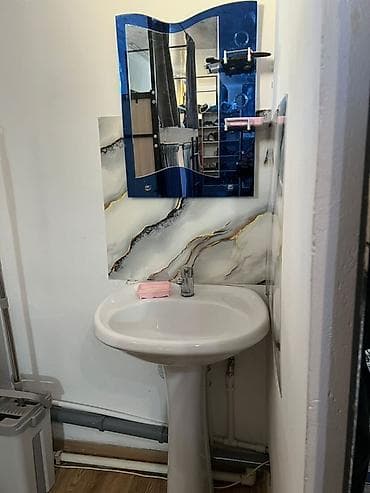 помещение под массаж: Койко-места в общежитии/хостеле. Только для мужчин !!!!! - — 9