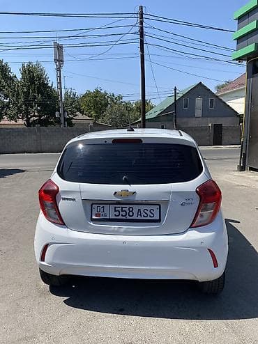 водный мотоцикл: Chevrolet Spark: 2016 г., 1 л, Вариатор, Бензин, Хэтчбэк — 9