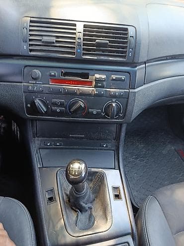 Унаа: BMW 3 series: 2003 г., 2.5 л, Кол менен иштөөчү, Универсал — 8