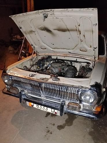 авто рага: ГАЗ 24 Volga: 1982 г., 2.5 л, Кол менен иштөөчү, Бензин, Седан — 4