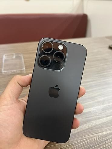 apple iphone 16: IPhone 15 Pro, Б/у, 256 ГБ, Черный, Чехол, 85 % — 2