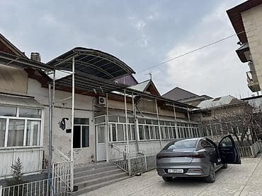 в клубном доме: Сдается просторный частный дом с большим двором и отдельными — 5