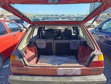гранаты на пассат: Volkswagen Golf: 1990 г., 1.8 л, Кол менен иштөөчү, Бензин, Хетчбек — 3