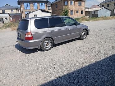 Honda Odyssey: 2002 г., 2.3 л, Автомат, Бензин, Хэтчбэк — 3