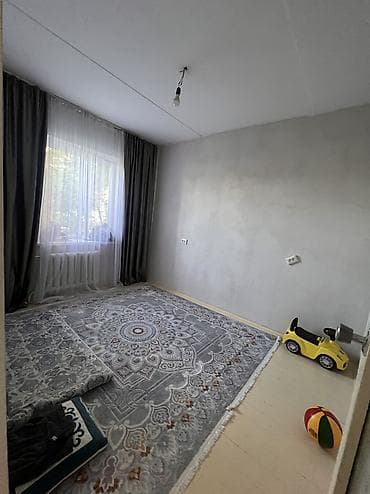 однокомнатная квартира продажа: 3 комнаты, 58 м², Индивидуалка, 1 этаж, Косметический ремонт — 4