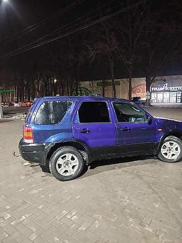 dodge caravan: Ford Escape: 2003 г., Бензин, Кроссовер — 5