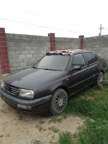 subaru oudback: Volkswagen Vento: 1992 г., 2 л, Бензин, Седан — 3