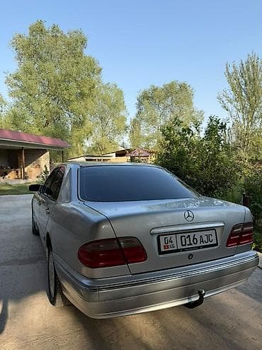 гур е36: Mercedes-Benz E-Class: 2000 г., 2 л, Механика, Седан — 4
