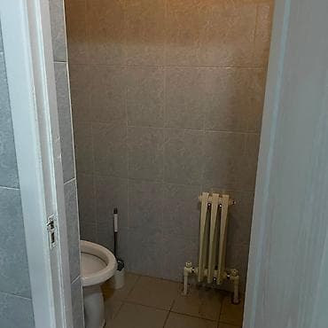 для офис: Продажа офисов 70 м², С ремонтом, С мебелью, Многоэтажное здание, 1 этаж — 6