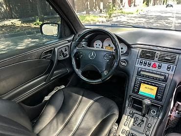 Продажа авто: Mercedes-Benz E-Class: 2002 г., 5.5 л, Седан — 5