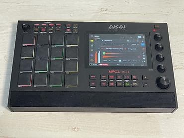 DJ-контроллеры: Продам Akai Mpc live 2 в идеальном состоянии. Полный комплект - — 1