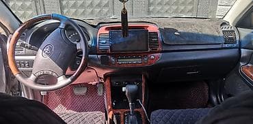 6 2: Toyota Camry: 2004 г., 2.4 л, Автомат, Бензин, Седан — 5