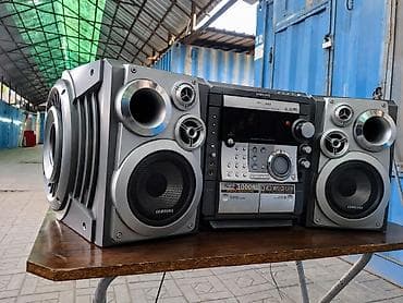 Музыкальный центр Samsung. Всё работает: кассеты, CD, MP-3 радио at lalafo.kg Музыкальный центр Samsung. Всё работает: кассеты, CD, MP-3 радио
