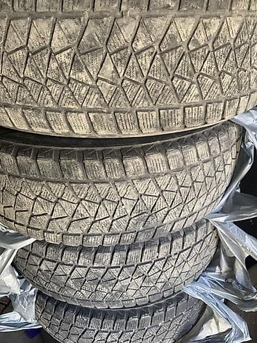 Шины 225 / R 17, Зима, Б/у, Комплект, Bridgestone
