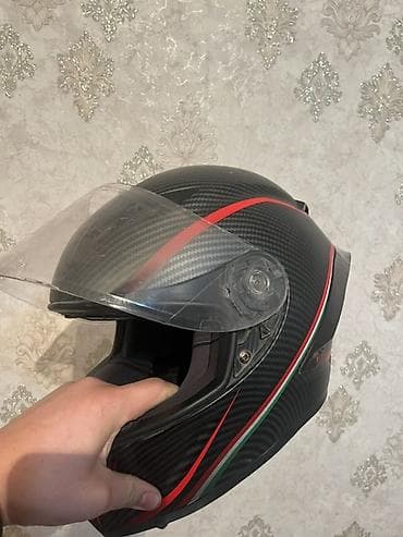 Срочно сатылат гарнитурасы менен 🎧Мотоциклетный интеграл-шлем - Тип at lalafo.kg Срочно сатылат гарнитурасы менен 🎧Мотоциклетный интеграл-шлем - Тип