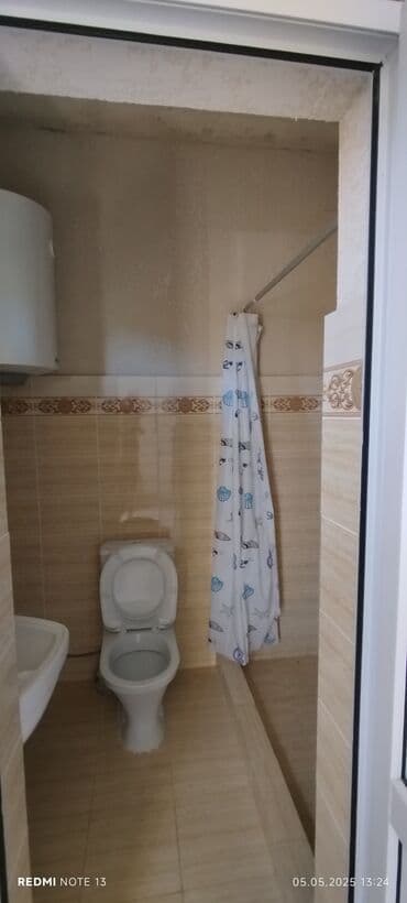 сдаю дом оскон ордо: Коттедж, КУТ ОРДО Бостери, Парковка, стоянка — 2