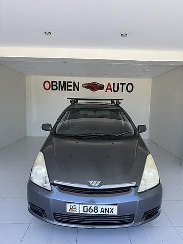 Toyota WISH: 2004 г., 1.8 л, Автомат, Бензин, Минивэн at lalafo.kg Toyota WISH: 2004 г., 1.8 л, Автомат, Бензин, Минивэн