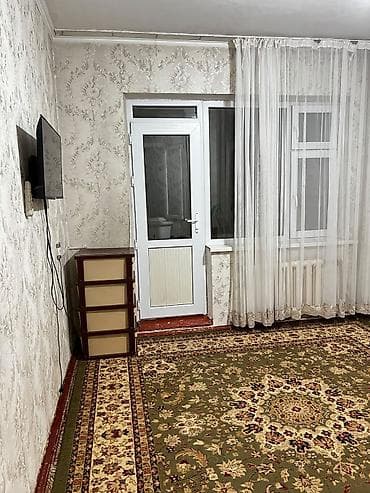 кв 105 серии: 2 комнаты, 50 м², Толойкон мкр., 105 серия, 4 этаж, Косметический ремонт — 4