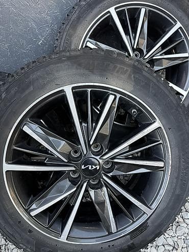 tir: Комплект зимних колес на дисках KIA - Шины: Michelin (шипованные) — 5