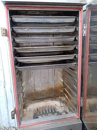 Кафелер, ресторандар үчүн: Продаю пароварки газовые. Каждые по 5000 сом. Новые стоят гораздо — 6