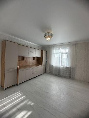 продаю продам продается: Дом одноэтажный с отделкой и коммуникациями. Экстерьер: - — 8