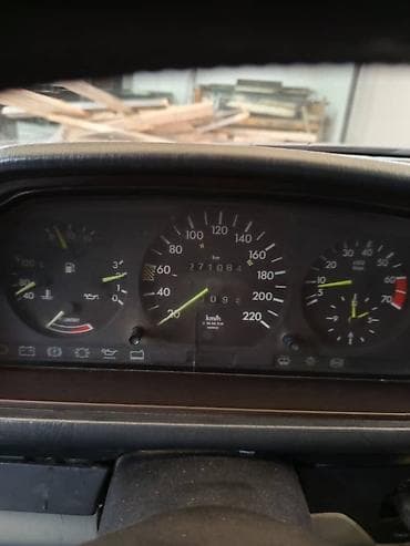 mercedes benz 190 w201: Mercedes-Benz 190: 1989 г., 2.3 л, Ручные, Бензин, Седан — 4