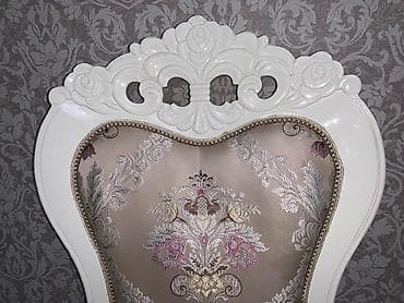 Тигүүчүлөр үчүн отургучтар: Зал үчүн отургуч, Жыгач — 8