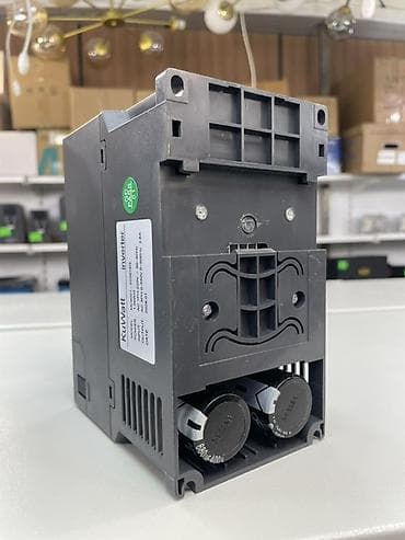 киловатт: Частотный преобразователь KuWatt Inverter, модель MC9001-2S0015G — 3