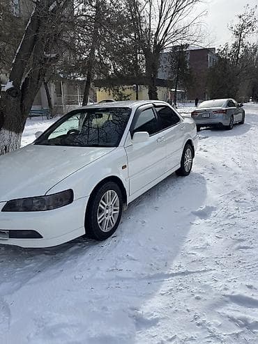 audi a7: Honda Accord: 2000 г., 2 л, Автомат, Седан — 2