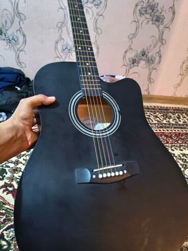 Комуздар: Акустическая гитара 6-струнная, корпус формата дредноут с вырезом — 7