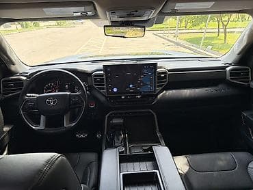 секвойя: Toyota Sequoia: 2024 г., 3.4 л, Бензин, Пикап — 8