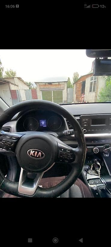 Kia Stonic: 2018 г., 1.6 л, Автомат, Дизель, Кроссовер