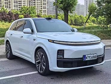 Lixiang L7: 2024 г., 1.5 л, Автомат, Гибрид, Внедорожник — 3